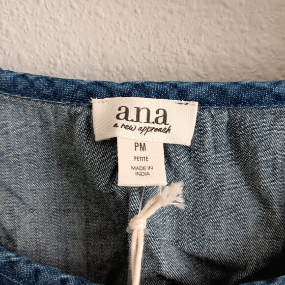 a.n.a Denim Womens U Neck Short Sleeve Blouse, Dark Wash Sz PM - Picture 6 of 8